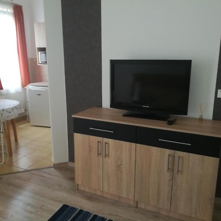 Mira Apartman Zalakaros Dış mekan fotoğraf